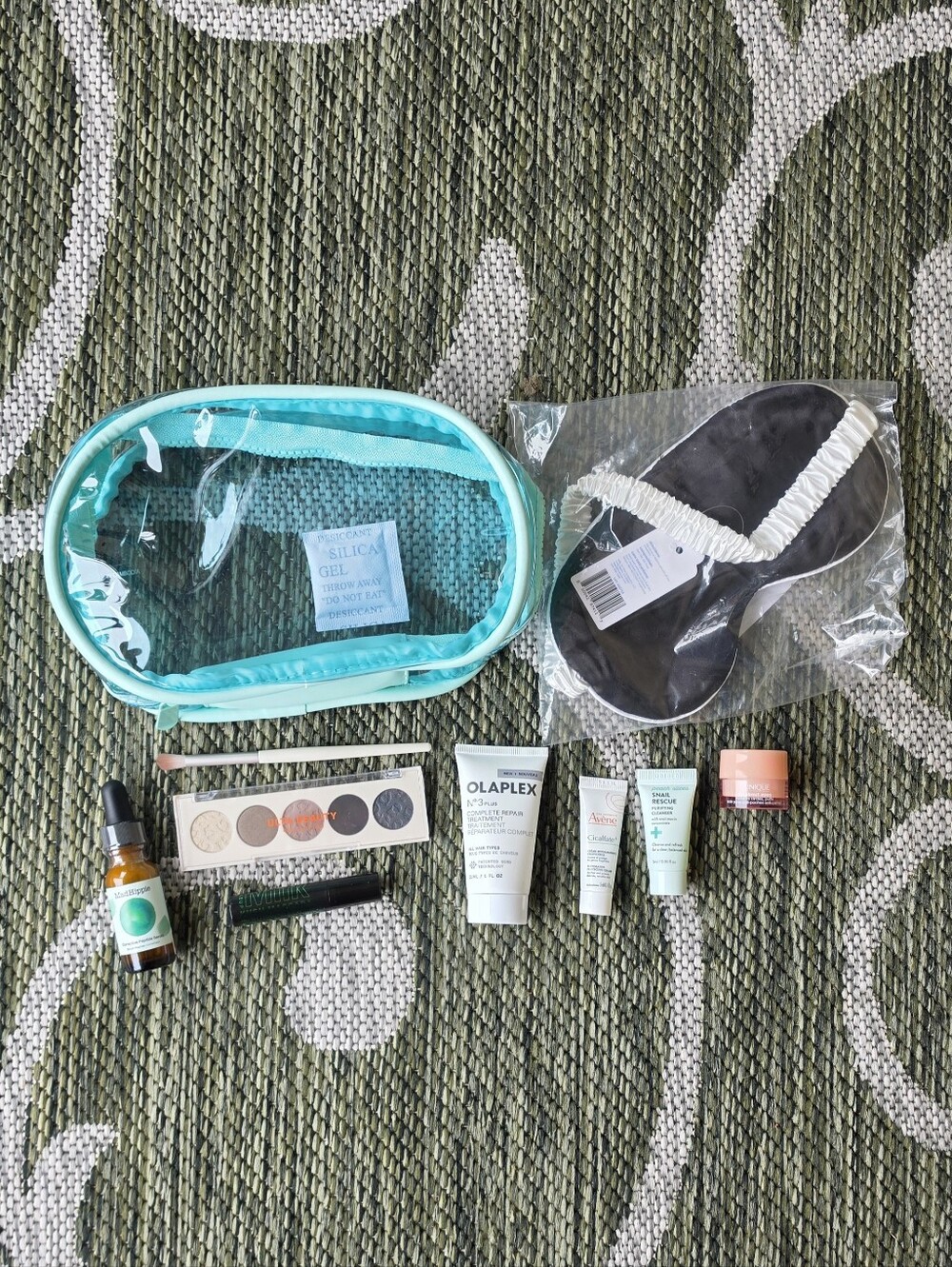 Makeup Bag & Sample Bundle